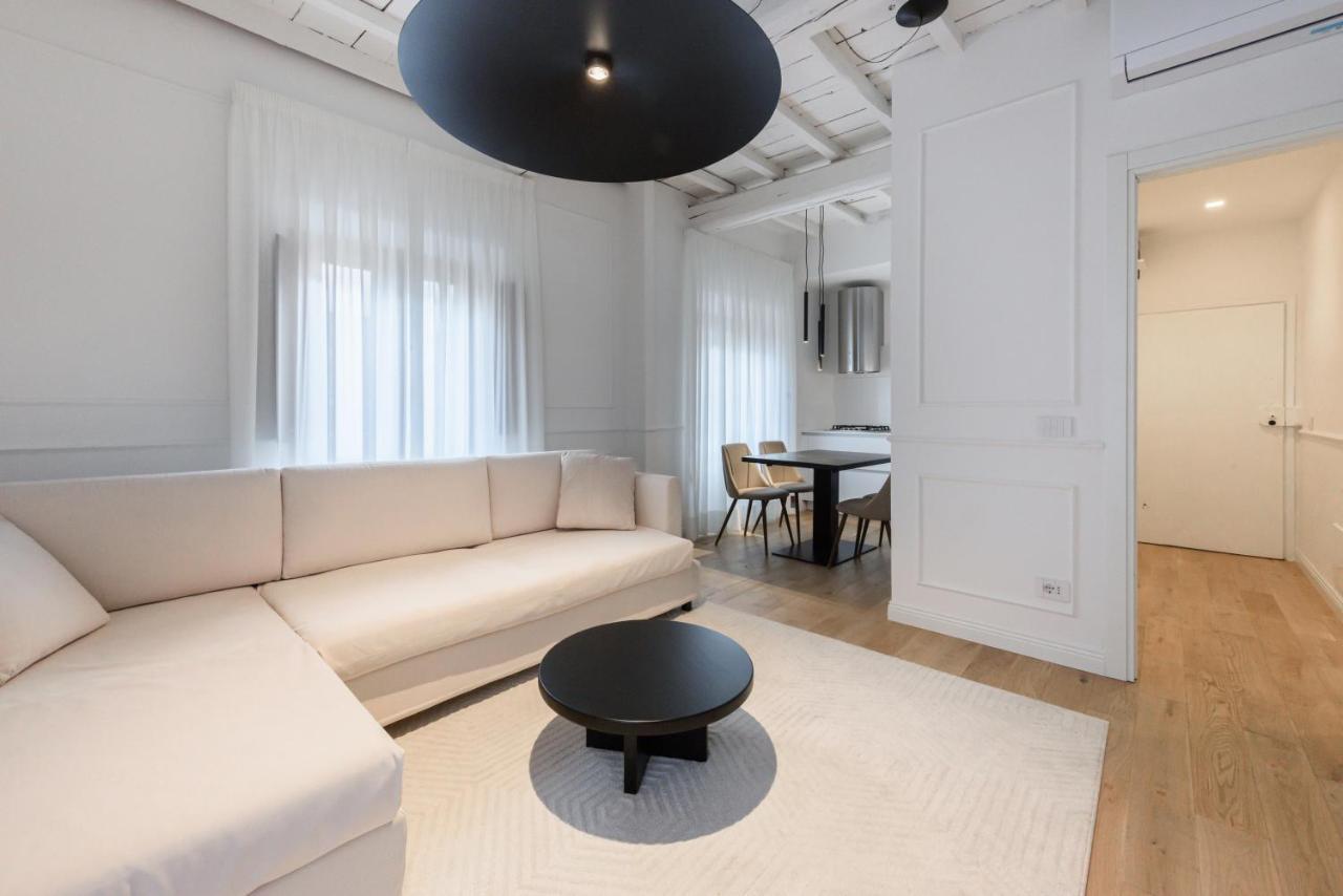 Pitti Prestige By Mmega Lägenhet Florens Exteriör bild